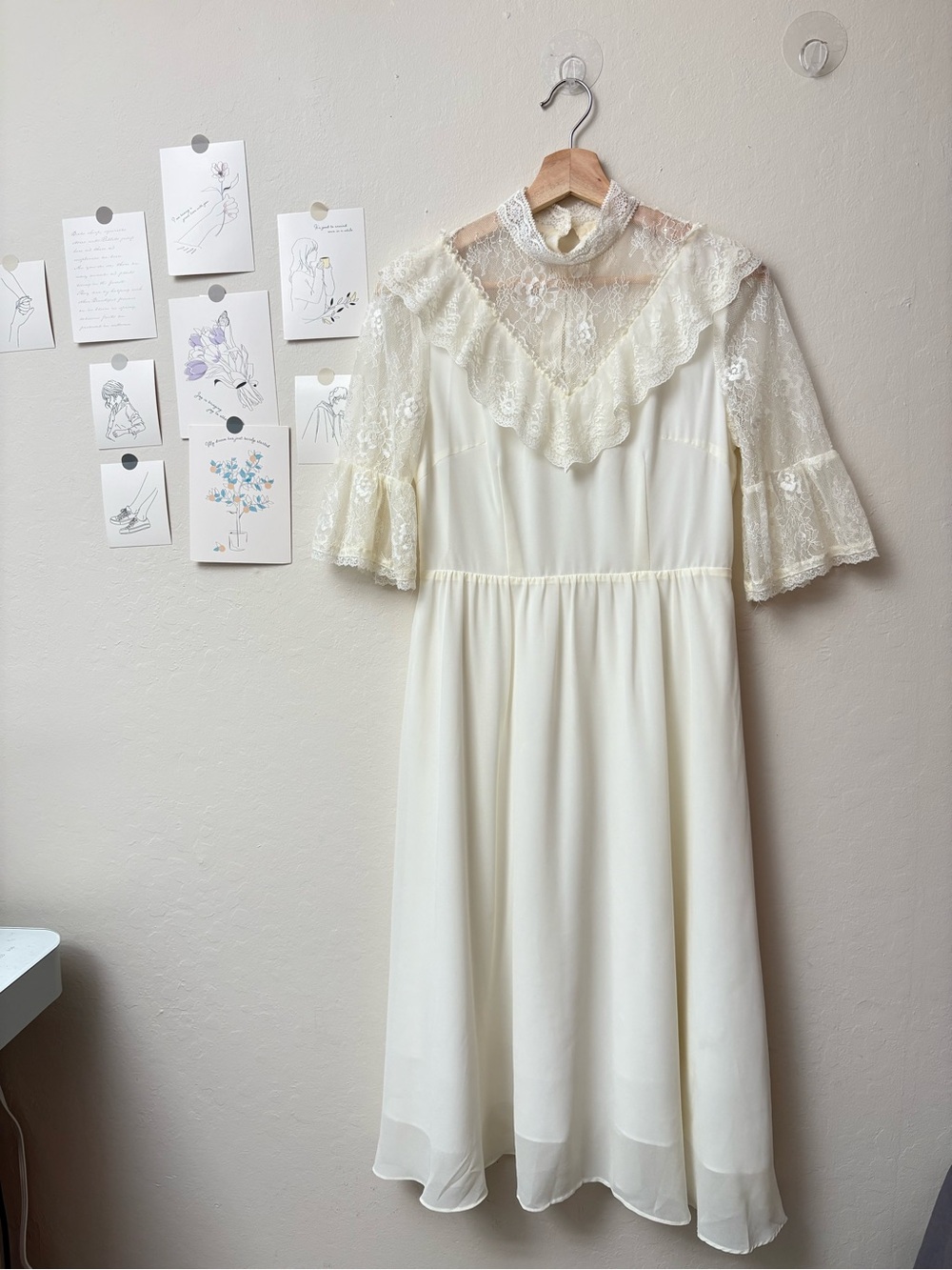 Like New:Lace Yoke Ivory Midi Dress